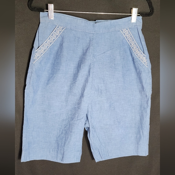1950's Queen Casuals Vintage Blue Shorts w  White Embroidery details on pockets - Picture 2 of 4